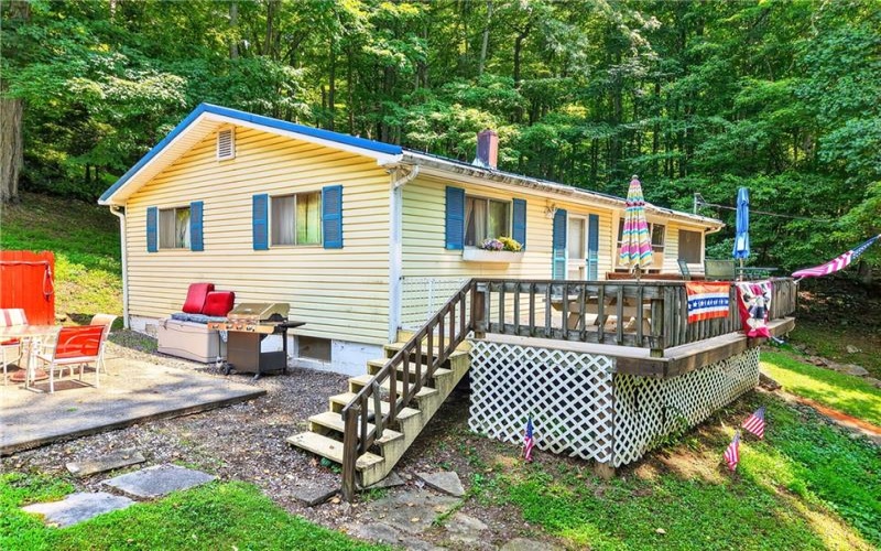 627 Lakeview Rd, Confluence, 15424, 3 Bedrooms Bedrooms, ,1.1 BathroomsBathrooms,Residential,For Sale,Lakeview Rd,1765727