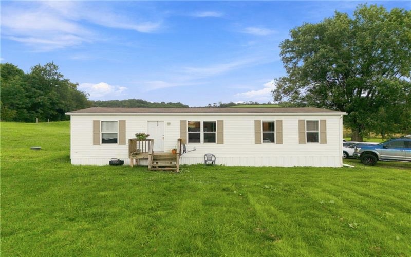1140 State Route 711, Stahlstown, 15687, 3 Bedrooms Bedrooms, 7 Rooms Rooms,2 BathroomsBathrooms,Residential,For Sale,State Route 711,1767217