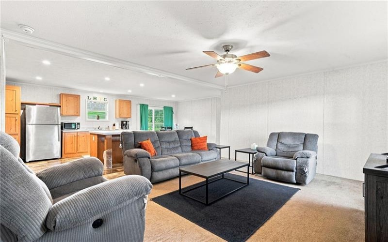 1140 State Route 711, Stahlstown, 15687, 3 Bedrooms Bedrooms, 7 Rooms Rooms,2 BathroomsBathrooms,Residential,For Sale,State Route 711,1767217