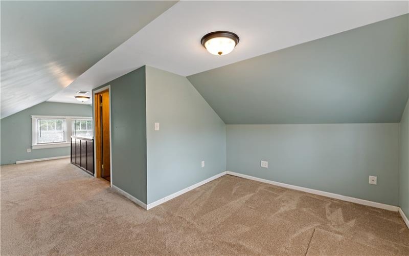 341 Elizabeth St, Uniontown, 15401, 4 Bedrooms Bedrooms, ,2.1 BathroomsBathrooms,Residential,For Sale,Elizabeth St,1767223