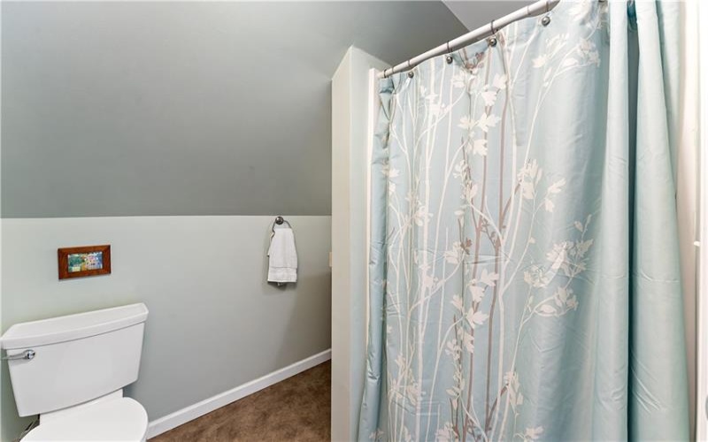 341 Elizabeth St, Uniontown, 15401, 4 Bedrooms Bedrooms, ,2.1 BathroomsBathrooms,Residential,For Sale,Elizabeth St,1767223