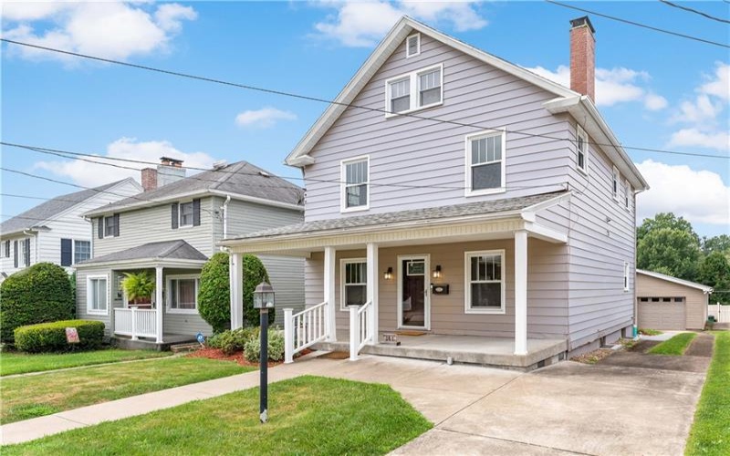 341 Elizabeth St, Uniontown, 15401, 4 Bedrooms Bedrooms, ,2.1 BathroomsBathrooms,Residential,For Sale,Elizabeth St,1767223