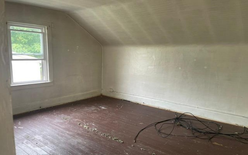 18 MAIN STREET, Daisytown, 15427, 2 Bedrooms Bedrooms, 4 Rooms Rooms,1 BathroomBathrooms,Residential,For Sale,MAIN STREET,1765742