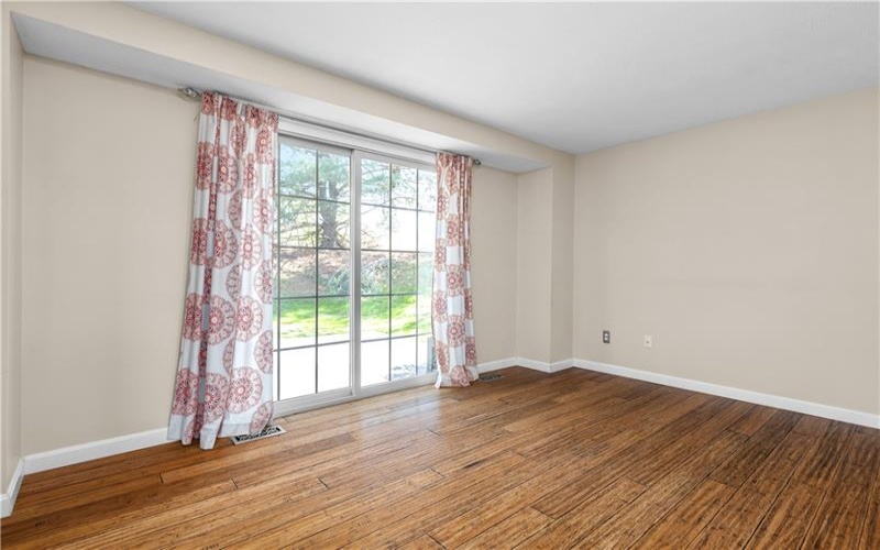 314 Quail Run Rd, Venetia, 15367, 2 Bedrooms Bedrooms, ,1.1 BathroomsBathrooms,Lease,For Rent,Quail Run Rd,1767224