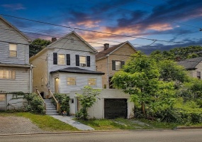 218 4th Street, Jeannette, 15644, 4 Bedrooms Bedrooms, 7 Rooms Rooms,1.1 BathroomsBathrooms,Residential,For Sale,4th Street,1765750
