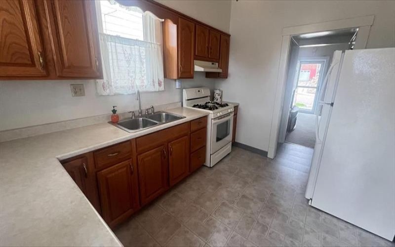 421 Argonne Drive, New Kensington, 15068, 3 Bedrooms Bedrooms, ,1 BathroomBathrooms,Residential,For Sale,Argonne Drive,1767246