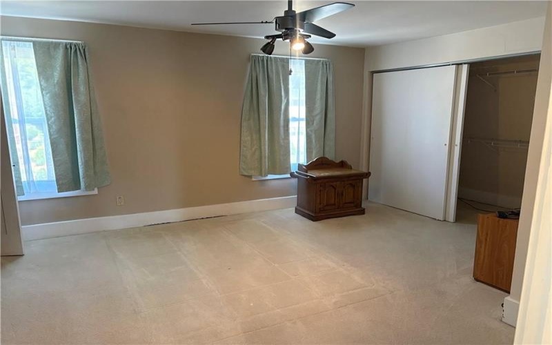 421 Argonne Drive, New Kensington, 15068, 3 Bedrooms Bedrooms, ,1 BathroomBathrooms,Residential,For Sale,Argonne Drive,1767246