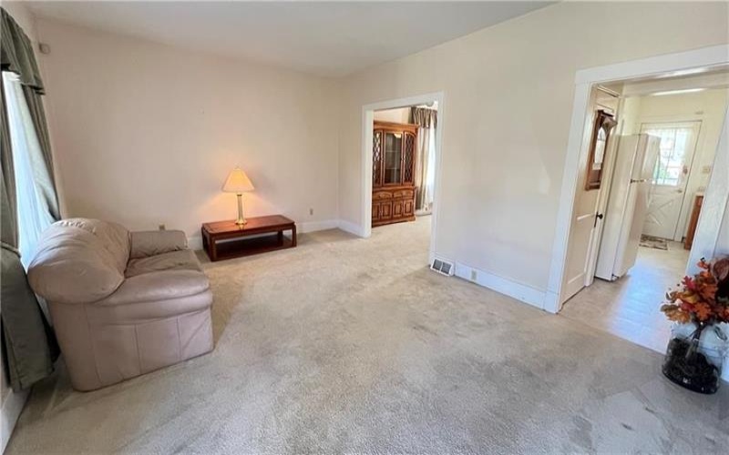 421 Argonne Drive, New Kensington, 15068, 3 Bedrooms Bedrooms, ,1 BathroomBathrooms,Residential,For Sale,Argonne Drive,1767246
