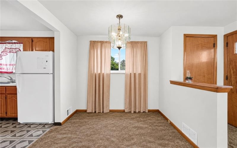 203 History Lane, Rostraver Twp., 15012, 3 Bedroom Bedrooms, 7 Room Rooms,2 BathroomBathrooms,Residential,For Sale,History Lane,1767257