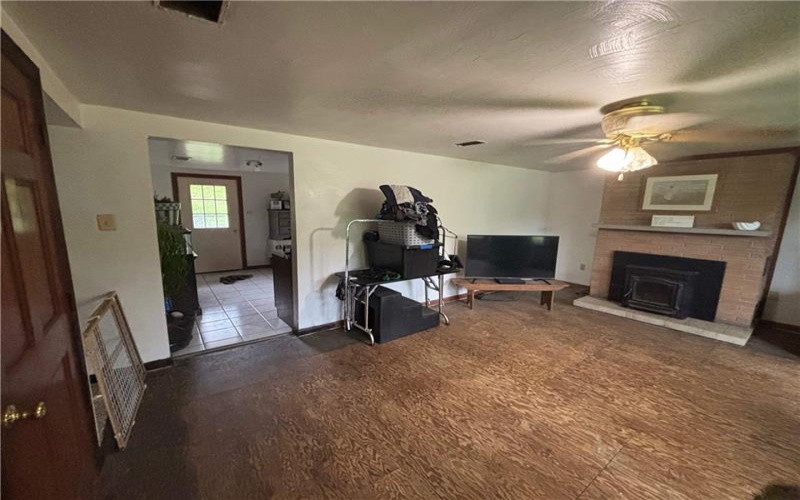 121 Cumer Rd, Mc Donald, 15057, 3 Bedrooms Bedrooms, ,1 BathroomBathrooms,Residential,For Sale,Cumer Rd,1767260
