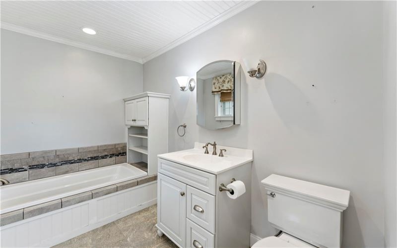 110 Barnes Rd, Hopwood, 15445, 2 Bedrooms Bedrooms, ,1.1 BathroomsBathrooms,Residential,For Sale,Barnes Rd,1767262