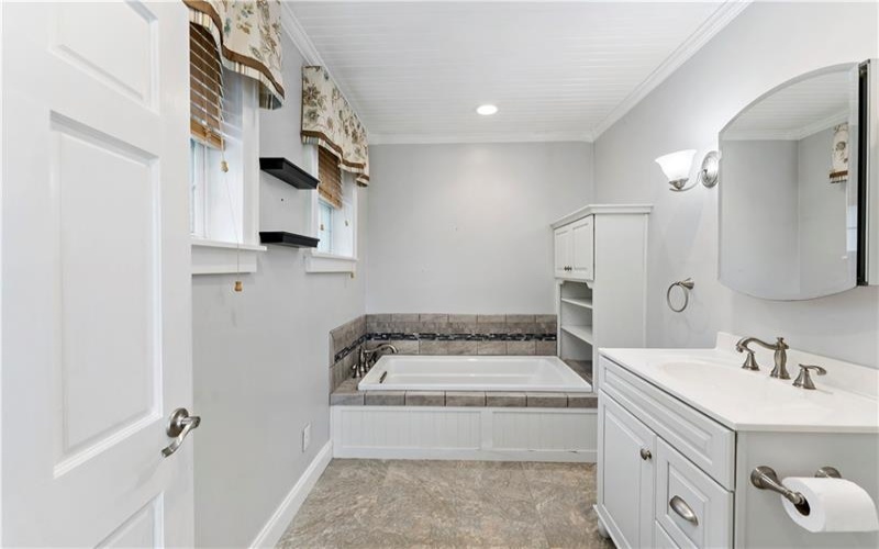 110 Barnes Rd, Hopwood, 15445, 2 Bedrooms Bedrooms, ,1.1 BathroomsBathrooms,Residential,For Sale,Barnes Rd,1767262