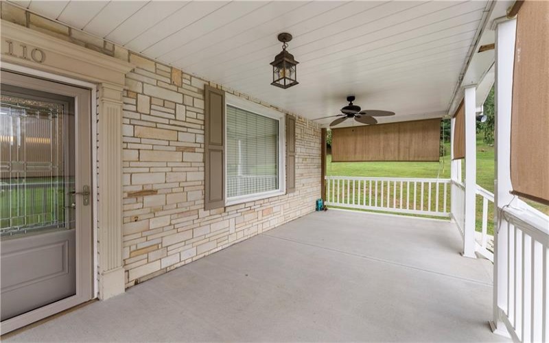 110 Barnes Rd, Hopwood, 15445, 2 Bedrooms Bedrooms, ,1.1 BathroomsBathrooms,Residential,For Sale,Barnes Rd,1767262