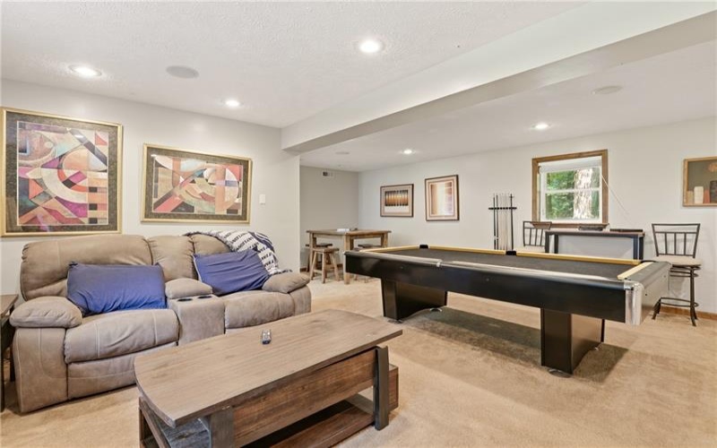 138 Cherry Lane, 15926, 15926, 4 Bedrooms Bedrooms, ,2.1 BathroomsBathrooms,Residential,For Sale,Cherry Lane,1765829