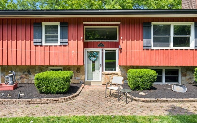 138 Cherry Lane, 15926, 15926, 4 Bedrooms Bedrooms, ,2.1 BathroomsBathrooms,Residential,For Sale,Cherry Lane,1765829