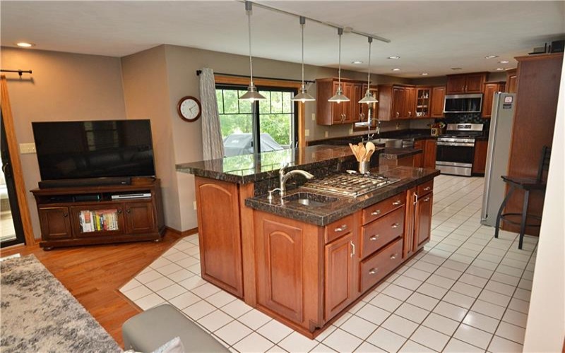 516 Donatello, Irwin, 15642, 4 Bedrooms Bedrooms, ,3.1 BathroomsBathrooms,Residential,For Sale,Donatello,1765839