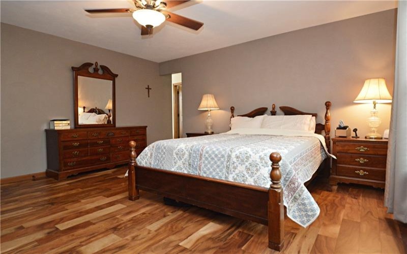 516 Donatello, Irwin, 15642, 4 Bedrooms Bedrooms, ,3.1 BathroomsBathrooms,Residential,For Sale,Donatello,1765839