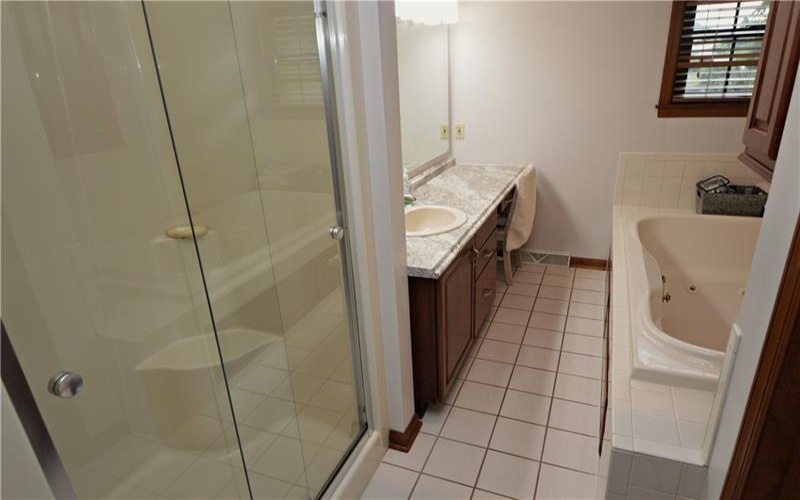 516 Donatello, Irwin, 15642, 4 Bedrooms Bedrooms, ,3.1 BathroomsBathrooms,Residential,For Sale,Donatello,1765839