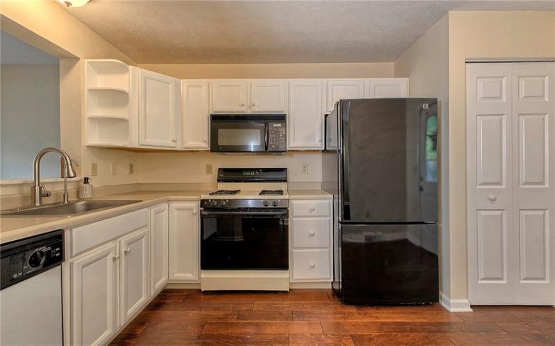 112 Winston Way, Greensburg, 15601, 2 Bedroom Bedrooms, 6 Room Rooms,1.1 BathroomBathrooms,Residential,For Sale,Winston Way,1767283