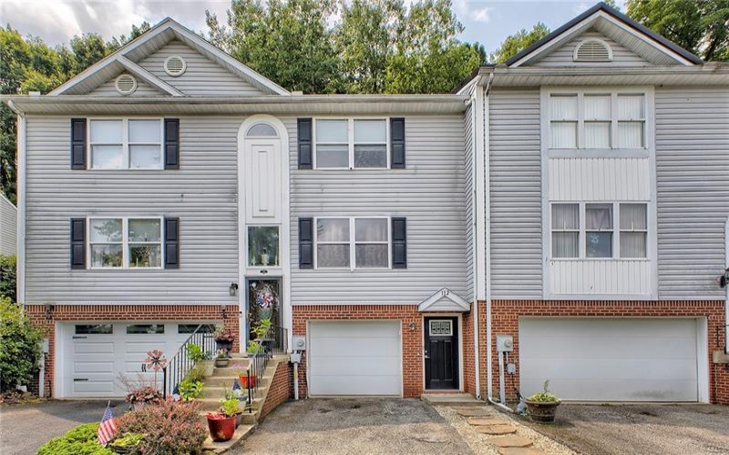 112 Winston Way, Greensburg, 15601, 2 Bedroom Bedrooms, 6 Room Rooms,1.1 BathroomBathrooms,Residential,For Sale,Winston Way,1767283
