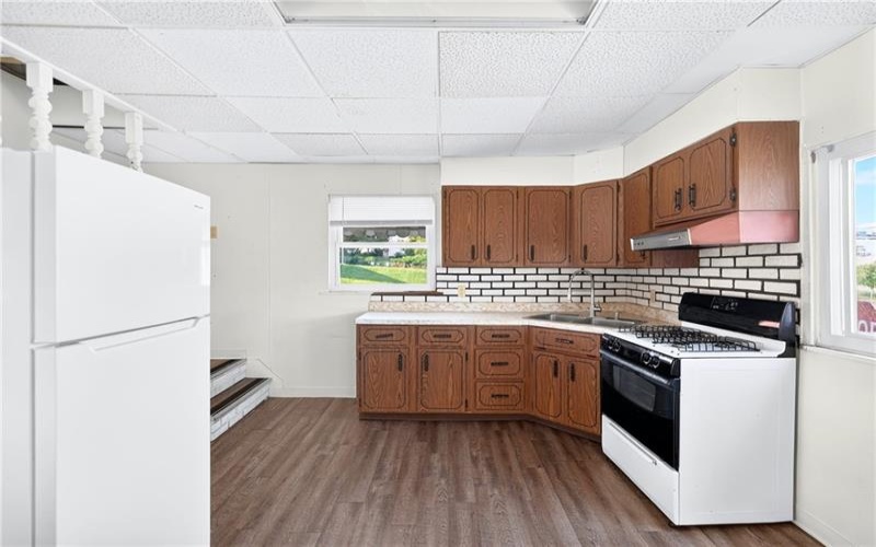 698 High Street, California, 15419, 2 Bedrooms Bedrooms, 5 Rooms Rooms,1 BathroomBathrooms,Residential,For Sale,High Street,1767288