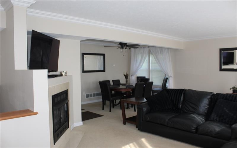 2011 Trail Side Ct, Jeannette, 15644, 3 Bedrooms Bedrooms, 8 Rooms Rooms,2.1 BathroomsBathrooms,Residential,For Sale,Trail Side Ct,1765862