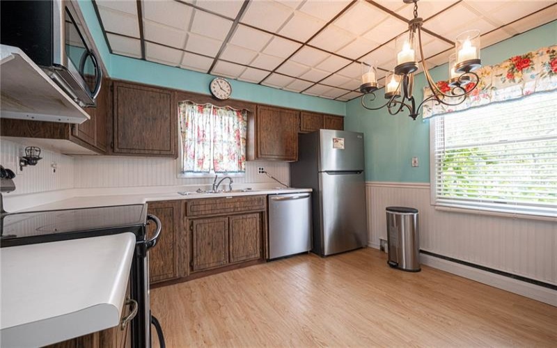 15 Florence Ave, Burgettstown, 15021, 3 Bedrooms Bedrooms, ,1 BathroomBathrooms,Residential,For Sale,Florence Ave,1767293