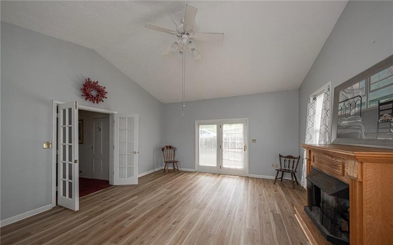 15 Florence Ave, Burgettstown, 15021, 3 Bedrooms Bedrooms, ,1 BathroomBathrooms,Residential,For Sale,Florence Ave,1767293