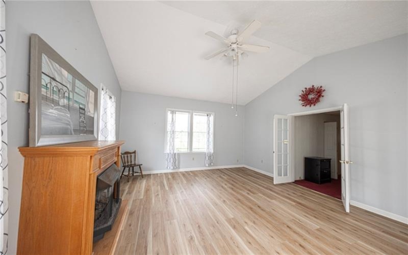 15 Florence Ave, Burgettstown, 15021, 3 Bedrooms Bedrooms, ,1 BathroomBathrooms,Residential,For Sale,Florence Ave,1767293