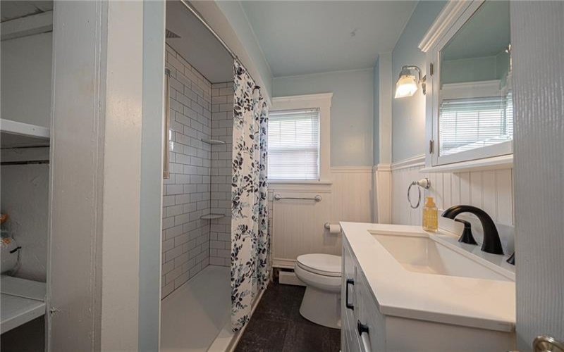 15 Florence Ave, Burgettstown, 15021, 3 Bedrooms Bedrooms, ,1 BathroomBathrooms,Residential,For Sale,Florence Ave,1767293