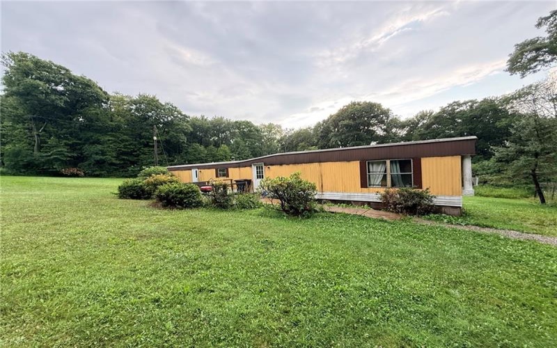 297 Steyer Rd, Mill Run, 15464, 2 Bedrooms Bedrooms, 5 Rooms Rooms,1 BathroomBathrooms,Residential,For Sale,Steyer Rd,1767297