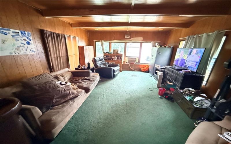 297 Steyer Rd, Mill Run, 15464, 2 Bedrooms Bedrooms, 5 Rooms Rooms,1 BathroomBathrooms,Residential,For Sale,Steyer Rd,1767297