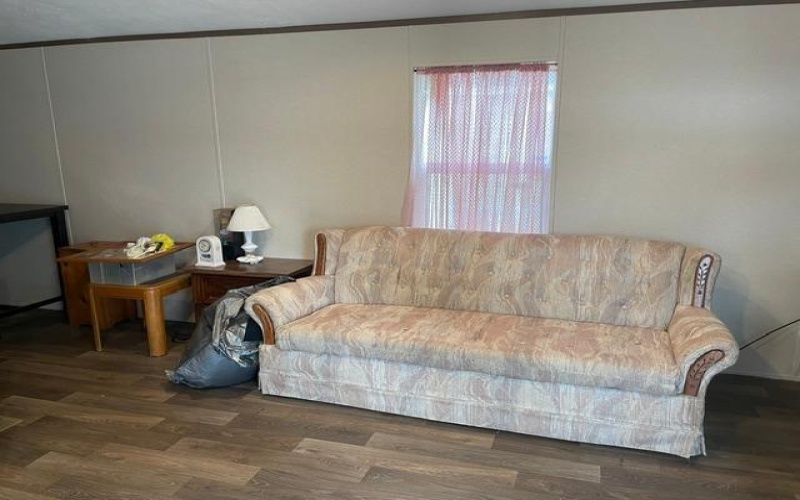 17 SHELLIE ST, Uniontown, 15401, 3 Bedrooms Bedrooms, 5 Rooms Rooms,2 BathroomsBathrooms,Residential,For Sale,SHELLIE ST,1767304