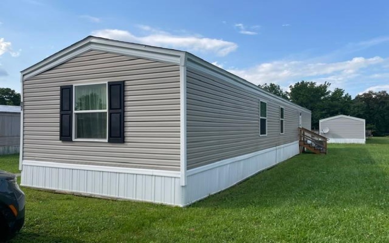 17 SHELLIE ST, Uniontown, 15401, 3 Bedrooms Bedrooms, 5 Rooms Rooms,2 BathroomsBathrooms,Residential,For Sale,SHELLIE ST,1767304