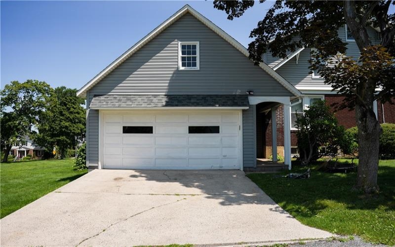 113 Leventry ROAD, Johnstown, 15904, 4 Bedrooms Bedrooms, ,2 BathroomsBathrooms,Residential,For Sale,Leventry,1767306