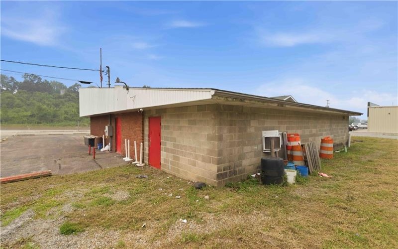 8370 Route 22, New Alexandria, 15670, ,Commercial-industrial-business,For Sale,Route 22,1765887