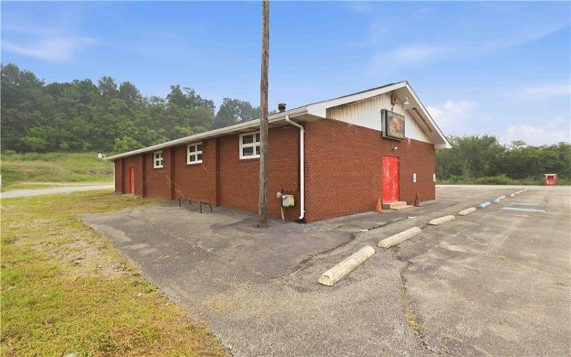 8370 Route 22, New Alexandria, 15670, ,Commercial-industrial-business,For Sale,Route 22,1765887