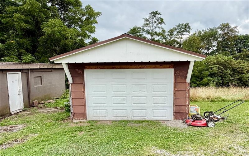 341 Gallatin Ave, Uniontown, 15401, 3 Bedrooms Bedrooms, 6 Rooms Rooms,1 BathroomBathrooms,Residential,For Sale,Gallatin Ave,1765889