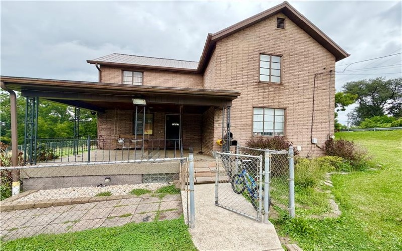 341 Gallatin Ave, Uniontown, 15401, 3 Bedrooms Bedrooms, 6 Rooms Rooms,1 BathroomBathrooms,Residential,For Sale,Gallatin Ave,1765889