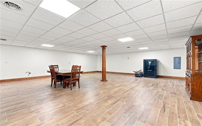 981 State Route 271, Ligonier, 15658, 2 Bedroom Bedrooms, 5 Room Rooms,3 BathroomBathrooms,Residential,For Sale,State Route 271,1767311