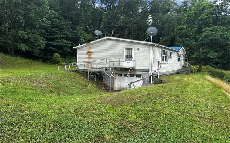 1818 Pershing Street, Johnstown, 15902, 3 Bedrooms Bedrooms, ,2 BathroomsBathrooms,Residential,For Sale,Pershing Street,1765900