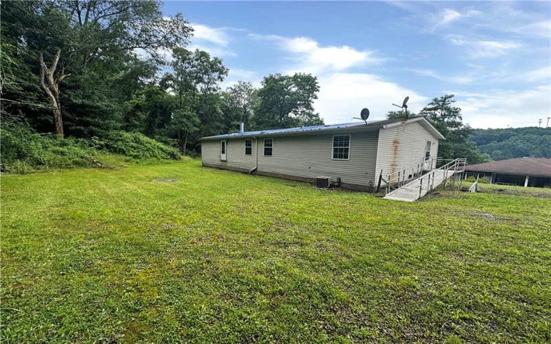 1818 Pershing Street, Johnstown, 15902, 3 Bedrooms Bedrooms, ,2 BathroomsBathrooms,Residential,For Sale,Pershing Street,1765900