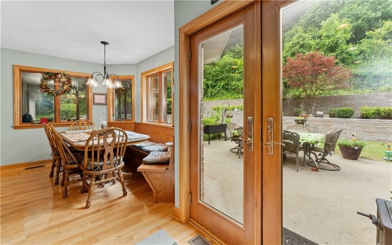 461 and 467 Fan Hollow Rd, Uniontown, 15401, 3 Bedrooms Bedrooms, 8 Rooms Rooms,3.1 BathroomsBathrooms,Residential,For Sale,Fan Hollow Rd,1765907
