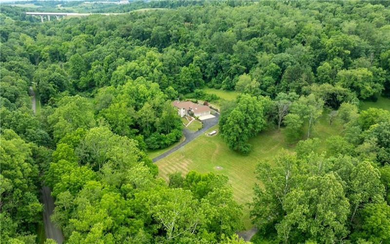 461 and 467 Fan Hollow Rd, Uniontown, 15401, 3 Bedrooms Bedrooms, 8 Rooms Rooms,3.1 BathroomsBathrooms,Residential,For Sale,Fan Hollow Rd,1765907