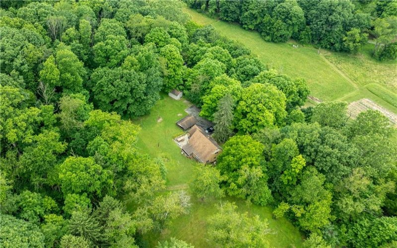 461 and 467 Fan Hollow Rd, Uniontown, 15401, 3 Bedrooms Bedrooms, 8 Rooms Rooms,3.1 BathroomsBathrooms,Residential,For Sale,Fan Hollow Rd,1765907