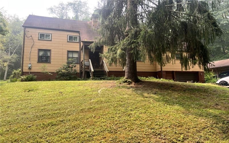 461 and 467 Fan Hollow Rd, Uniontown, 15401, 3 Bedrooms Bedrooms, 8 Rooms Rooms,3.1 BathroomsBathrooms,Residential,For Sale,Fan Hollow Rd,1765907