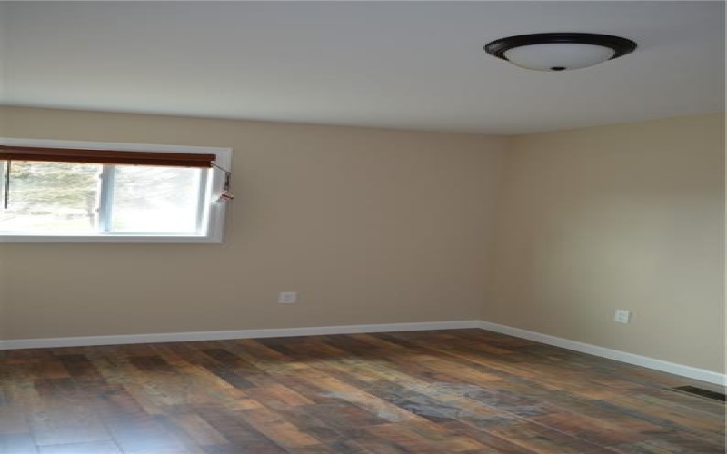 69 Lindley Road, Canonsburg, 15317, 2 Bedrooms Bedrooms, ,1.1 BathroomsBathrooms,Lease,For Rent,Lindley Road,1767325