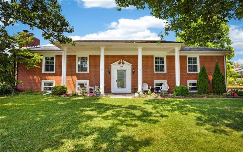 600 Lincoln Ave, Mc Donald, 15057, 5 Bedrooms Bedrooms, 11 Rooms Rooms,3.1 BathroomsBathrooms,Residential,For Sale,Lincoln Ave,1765928