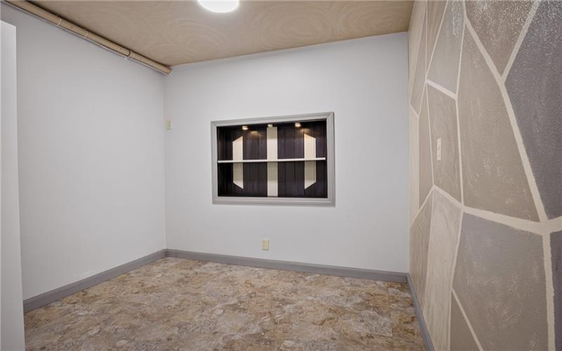 600 Lincoln Ave, Mc Donald, 15057, 5 Bedrooms Bedrooms, 11 Rooms Rooms,3.1 BathroomsBathrooms,Residential,For Sale,Lincoln Ave,1765928