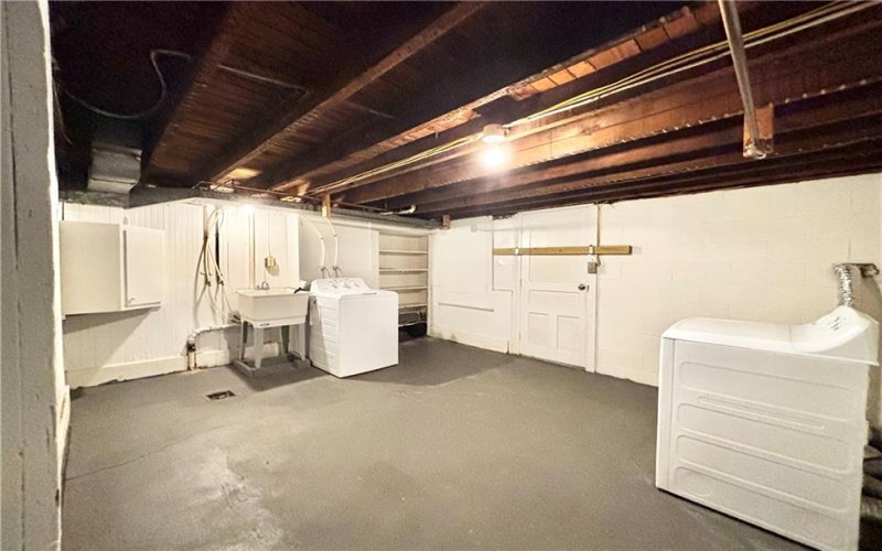 307 Mulberry Ln, Irwin, 15642, 2 Bedrooms Bedrooms, ,1 BathroomBathrooms,Lease,For Rent,Mulberry Ln,1765938